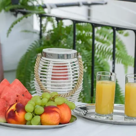 Comfortable And Stylish スプリト