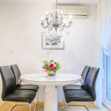 Comfortable And Stylish